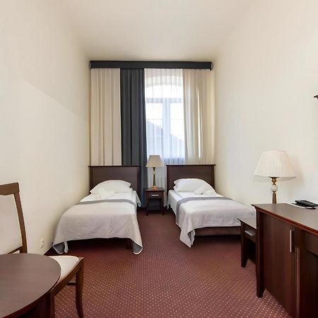 スパワ Savoy Bed & Breakfast エクステリア 写真