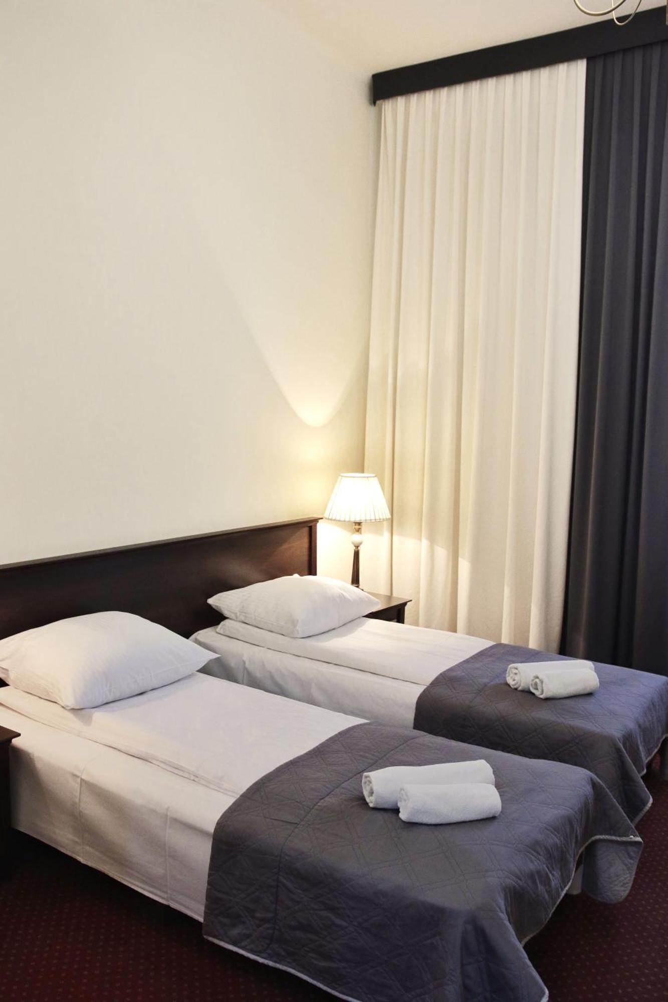 スパワ Savoy Bed & Breakfast エクステリア 写真