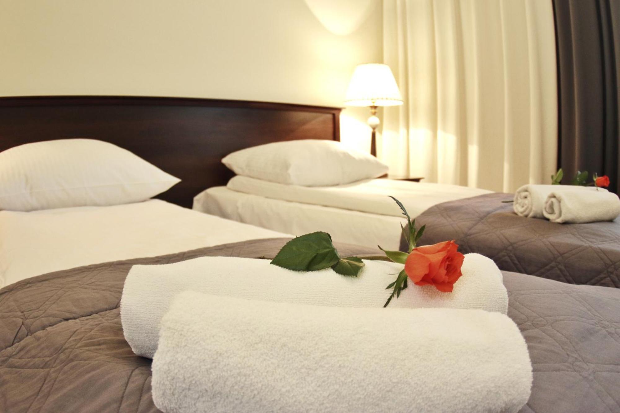 スパワ Savoy Bed & Breakfast エクステリア 写真